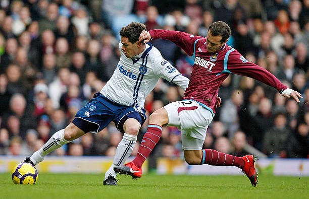 的中间名 的中间名